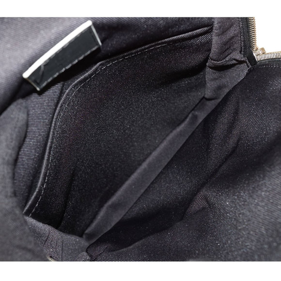 Louis Vuitton Avenue Sling Bag - Picture 11 of 15